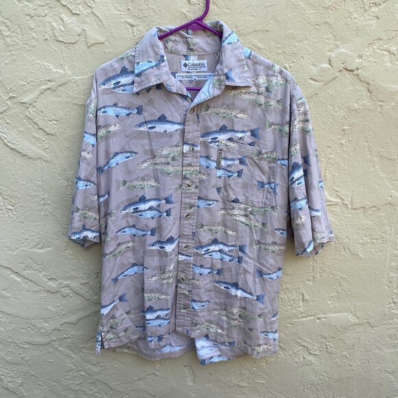 Columbia Button Up Mens fish collared shirt sz M - Picture 1 of 4